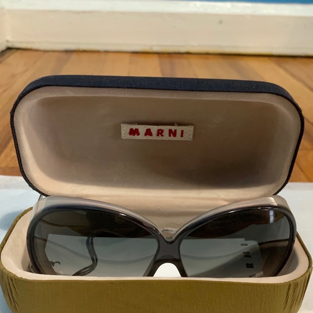 NWOT Marni  sunglasses.